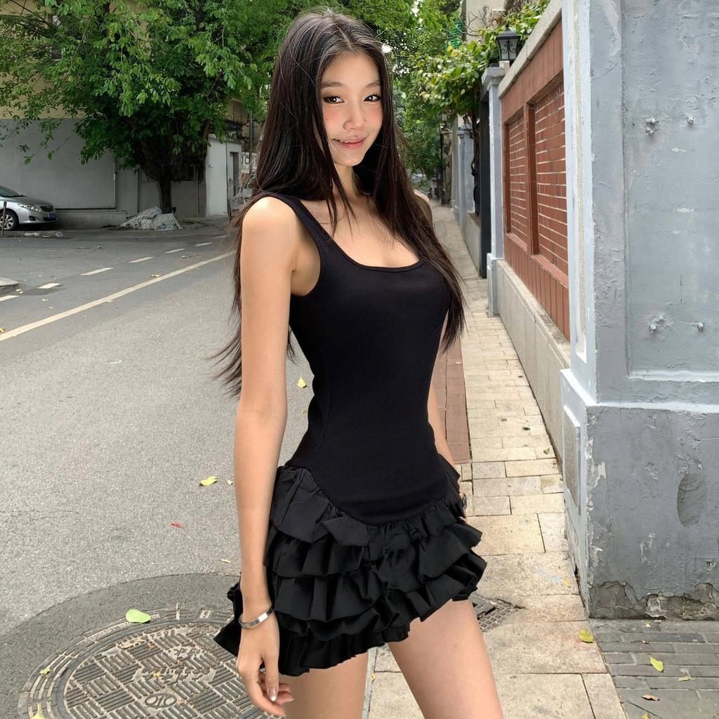 New French temperament waist pinch black square neck vest dress children's spring and summer high-end cake skirt