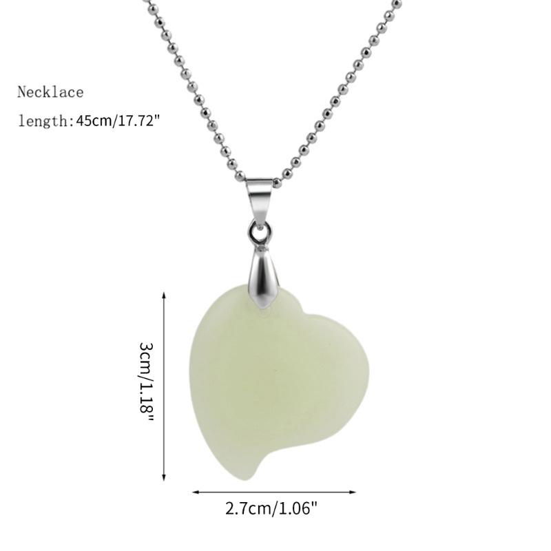 Novel Natural Stone Green Luminous Pendant Temperament Irregular Loves Heart Stone Crystal Necklace Gift Trend Jewelry