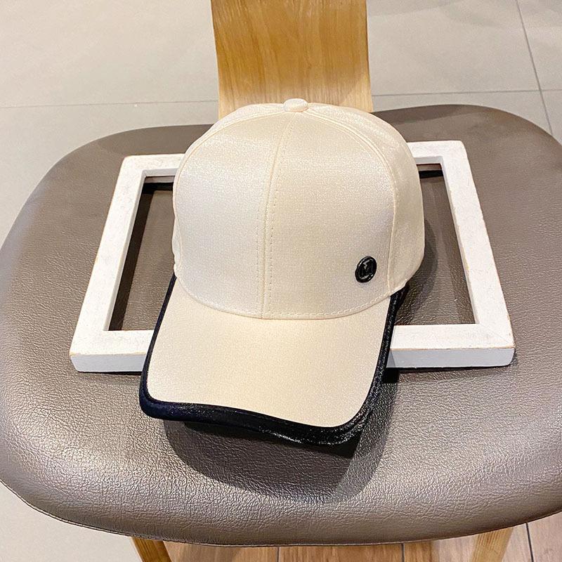 

Женская бейсболка на весну и лето в корейском стиле, чтобы показать их лица. Модная и стильная бейсболка для защиты от солнца Adjustable