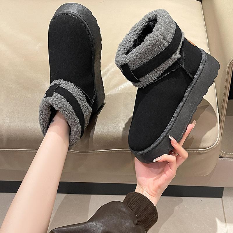 

2024 winter new wear-resistant non-slip thick-soled buckle fashion snow boots velvet warm and heightening cotton shoes 36 чёрный