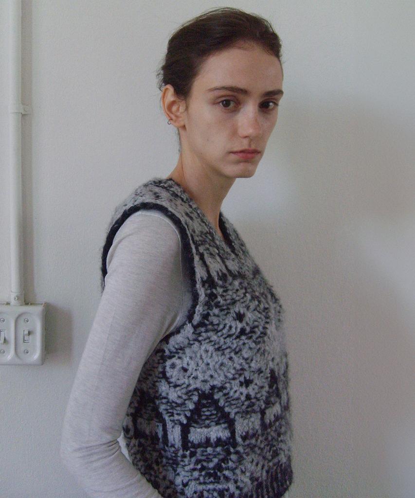 EN OR [Alpaca 35%] Superfine Alpaca Nordic Vest - Navy