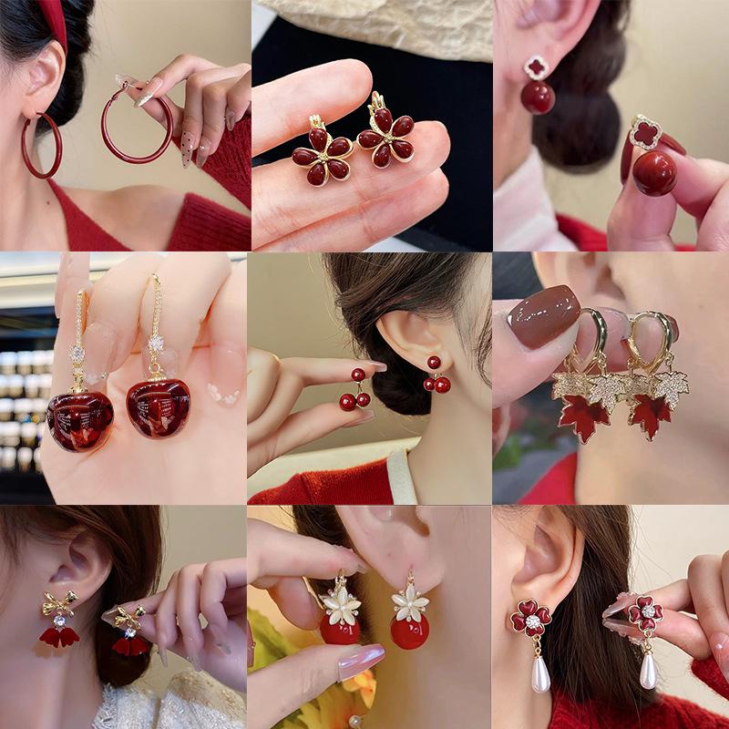 Cercei Ancola Roșu Argintiu Geometrici cu Picătură de Ulei - Modă Retro Manșete de Urechi High-End pentru Femei