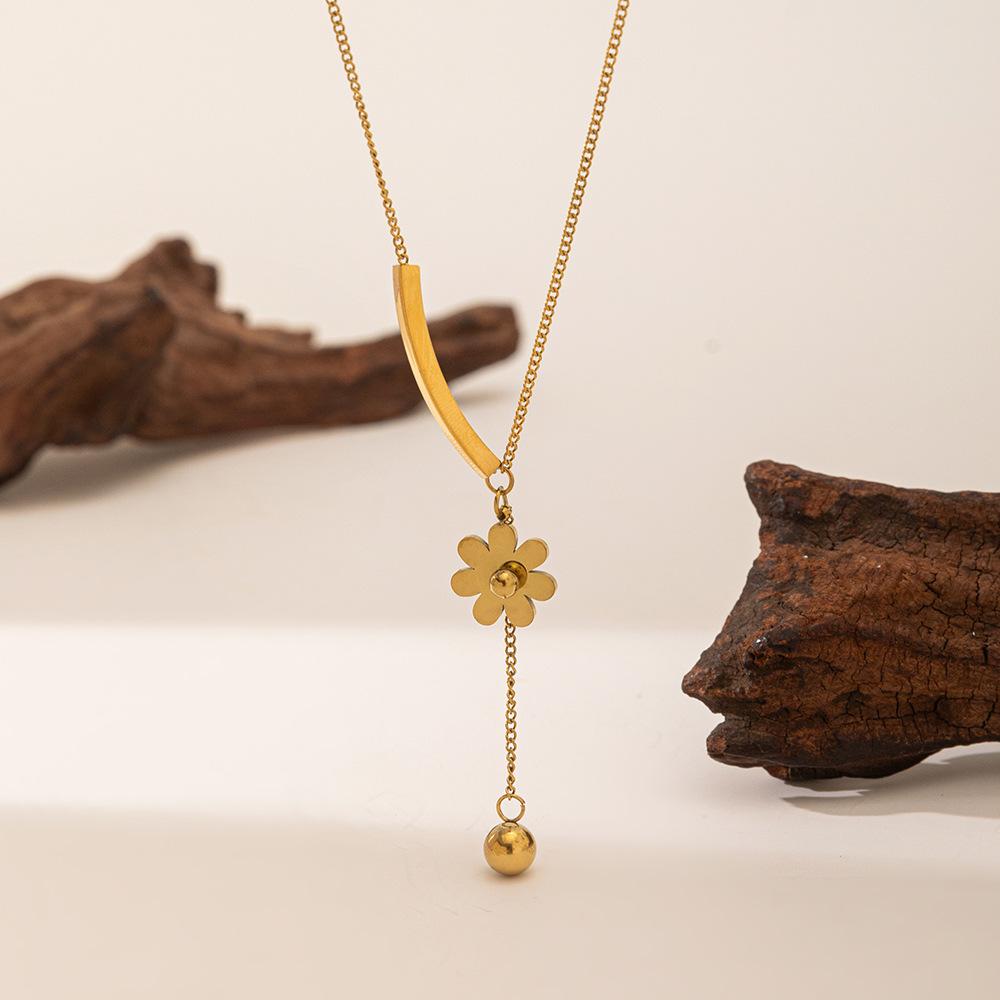 

Маленькое ожерелье с маргаритками Женский холодный ветер Темперамент Знаменитость Кисточка Изысканная легкая Роскошная Премиум Ключичная цепочка