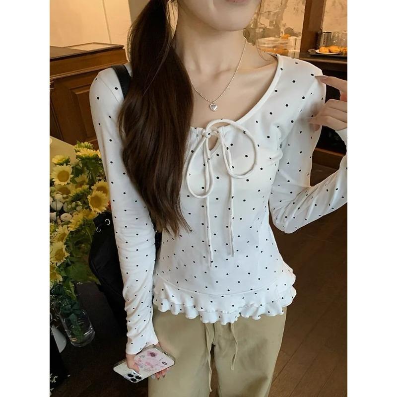 

Korean Girl s Trendy Dot Printed Long-sleeved T-shirt for Women in Early Autumn New Slimming Ear-edging Design Top L білий