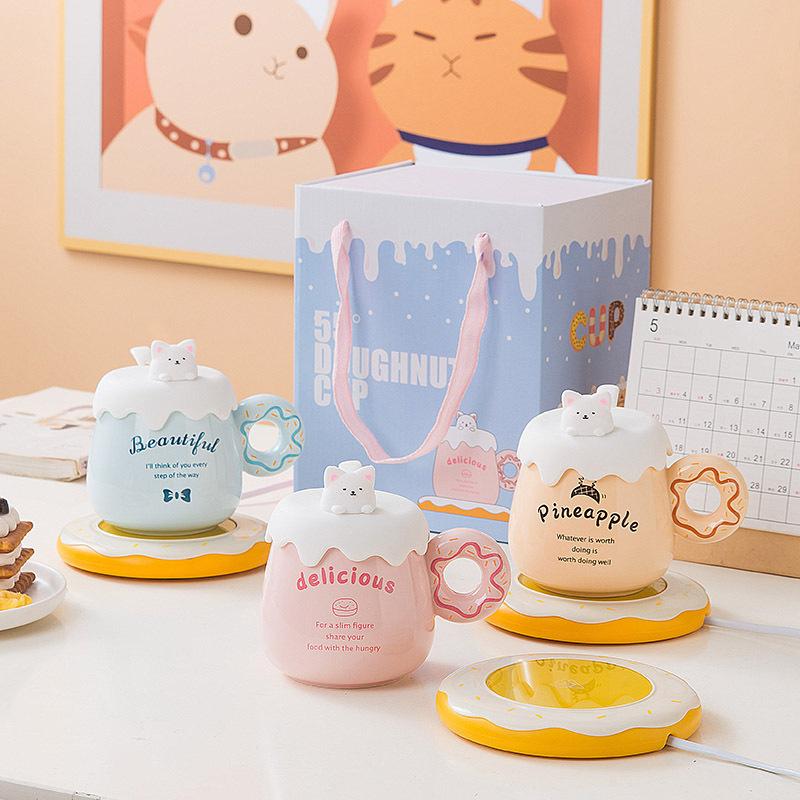 Kreativer Donut Tasse mit konstanter Temperatur Geschenkbox Keramiktasse mit Deckel Löffel Niedliches Mädchen Paar Souvenir Konstante Temperatur