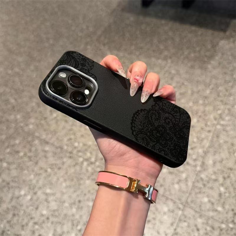 Black Pattern Phone Case for iPhone 14, 15, 16 Pro & 17 Pro - High-End Creative Design