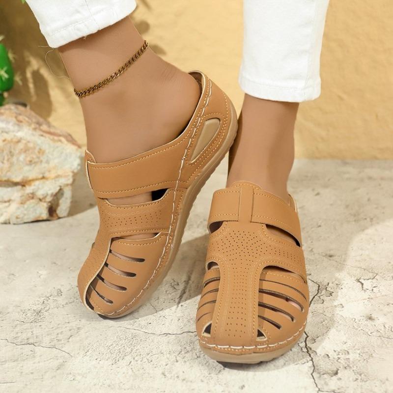 Fashion 2025 New Ladies Shoes Closed Toe Women's Slippers Fashion Hollow Out Outdoor Casual Summer Plus Size Comfortable Slippers Women