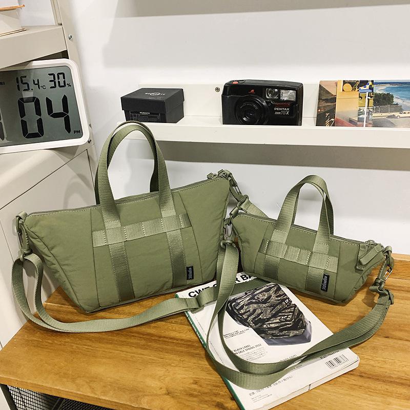 

Повседневная и легкая фитнес-сумка Простая и модная женская одноплечевая сумка-кроссбоди Тоут Дорожная сумка large армия зеленый