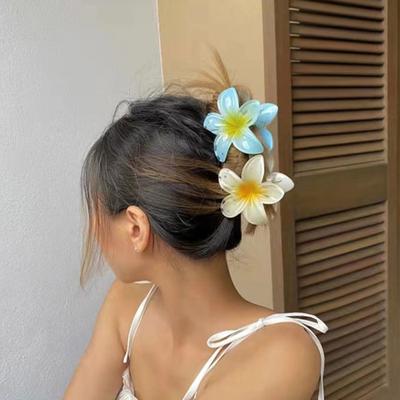 Women Small Hair Clip Flower Hair Grip Realistic Flower Shape Gradient Color Strong Claw Anti-slip Small Teeth Lightweight Children
