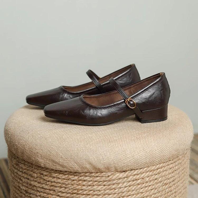 Fashion Low-heeled retro one-line buckle square-toed soft-soled chunk-heeled women's shoes 2025 new style shallow-mouthed single shoes