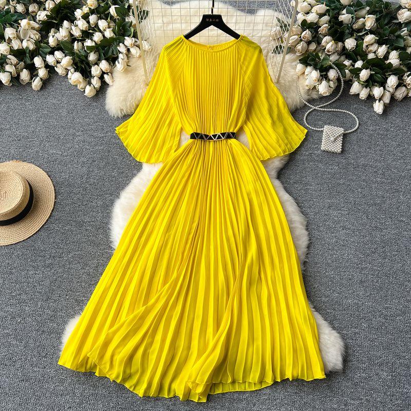 Summer Dress New Arrival Fashion Special Interest Light Luxury Elegant Retro Pleated Dress Waist-Tight Slim Looking Elegant Flare Sleeve Dress