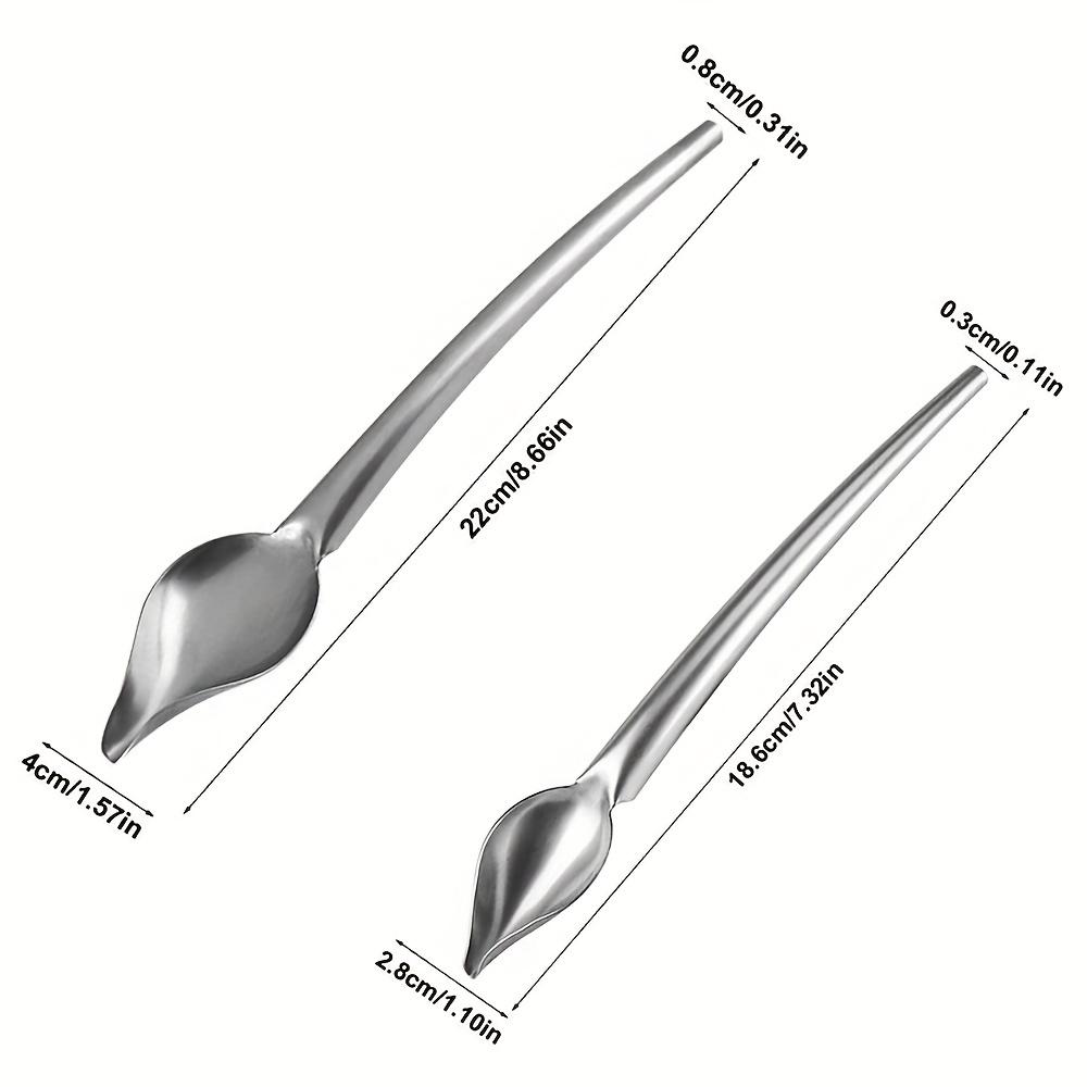 

1pcs DIY Stainless Steel Chocolate Spoon with Flower Decoration Strainer for Pastry Baking Cake Tools 4x22cm срібний