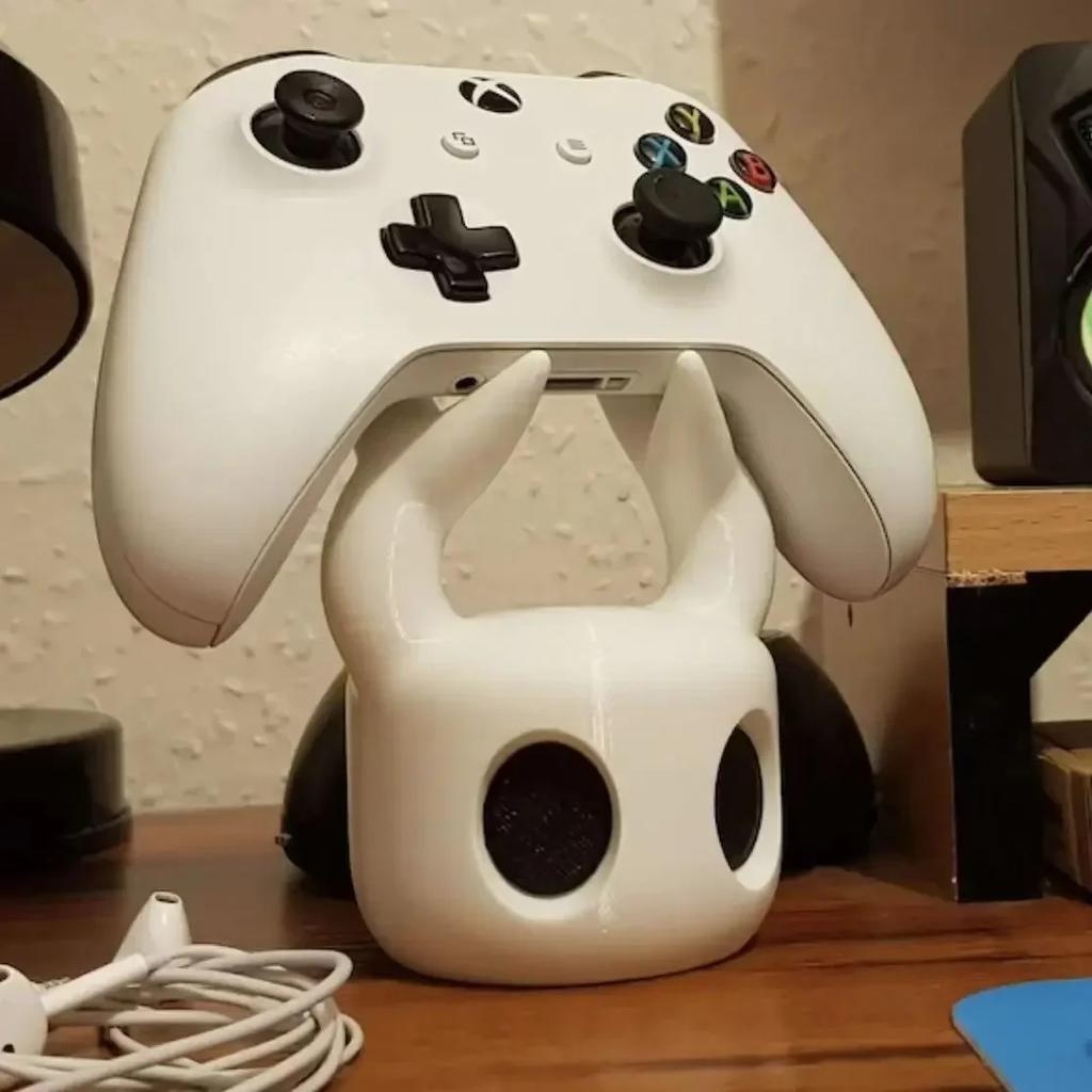 Univerzální stojan na herní ovladač Kompatibilní s PS4/PS5/Switch Téma Hollow Knight Cool Stolní Displej Herní Příslušenství