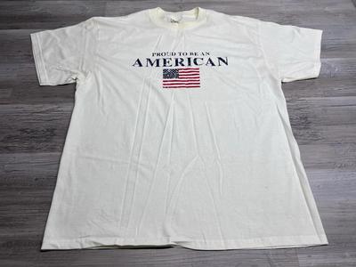 Vintage Y2K Patriotic T-Shirt Proud To Be An American Mens Size XL Short Sleeve