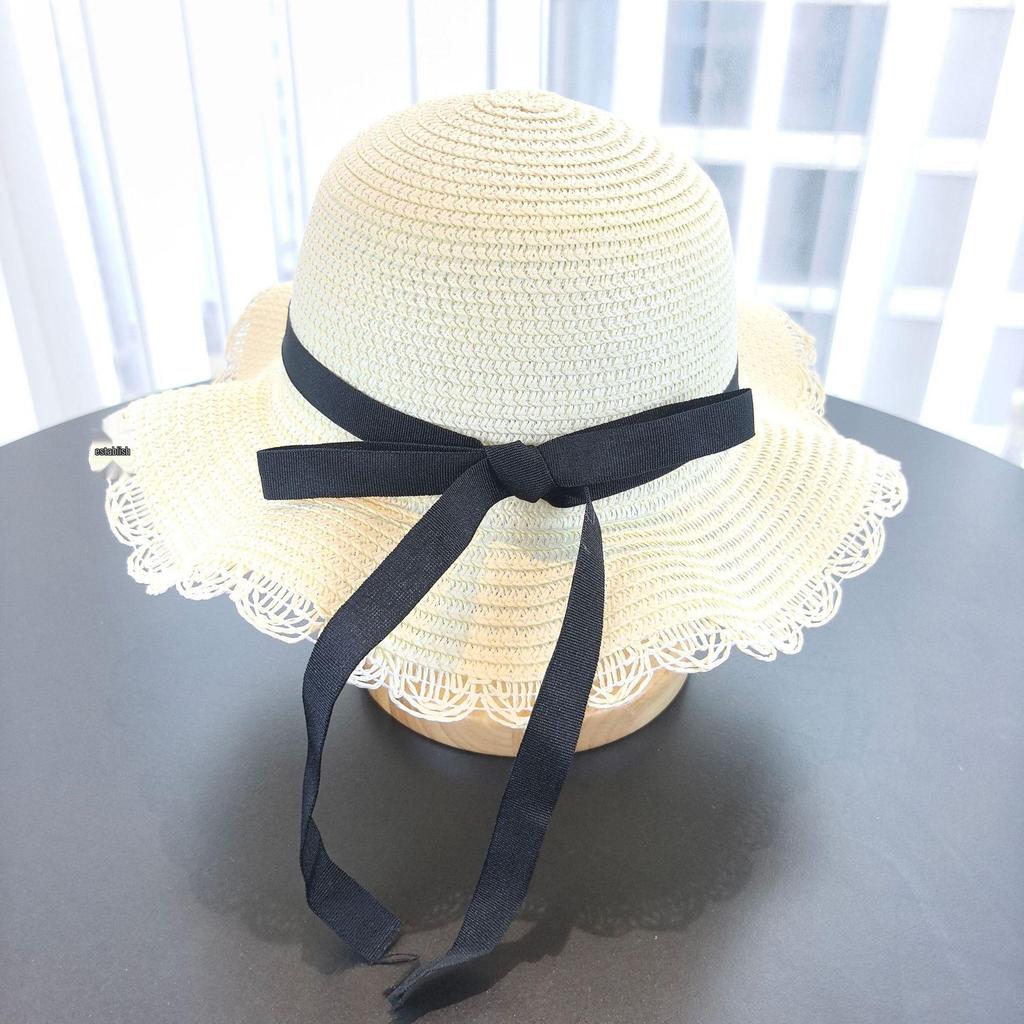 Letni słomkowy kapelusz typu bucket hat z ochroną przeciwsłoneczną dla dziewczynki, na plażę i podróż