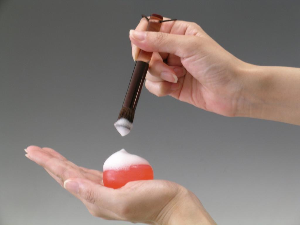 Takumi no Make-up-Pinsel Cosmedo Kumano Pinsel Gesichtsreinigungspinsel für und Nase T-Zone (Natürliches Haar 100% Rosshaar) (Braun)