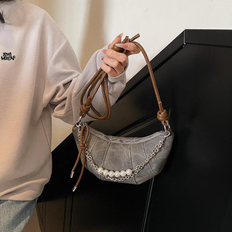 Popular Niche Bag Women's Spring and Summer New Fashion Versatile Messenger Bag Shoulder Dumpling Bag Croissant Bag