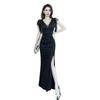Elegantes V-Ausschnitt Abendkleid mit Schlitz - Figurbetonter Langer Rock