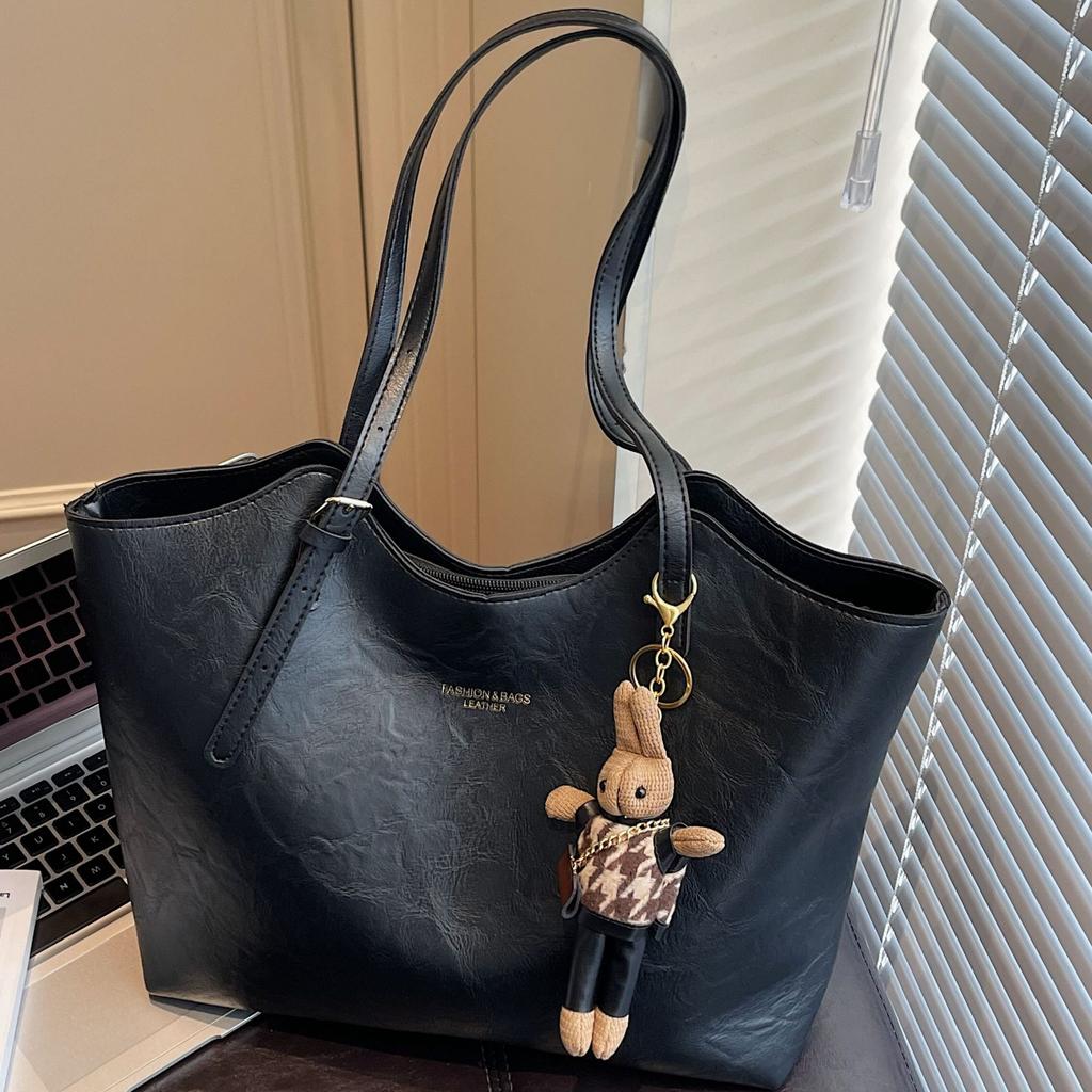 Premium underarm big bag women's new commuter retro versatile fashion shoulder bag large capacity tote bag