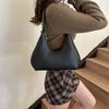 Trendy Fashionable Underarm Bag For Women 2023 Fall Stylish Simple Handbag Casual Unique Shoulder Bag