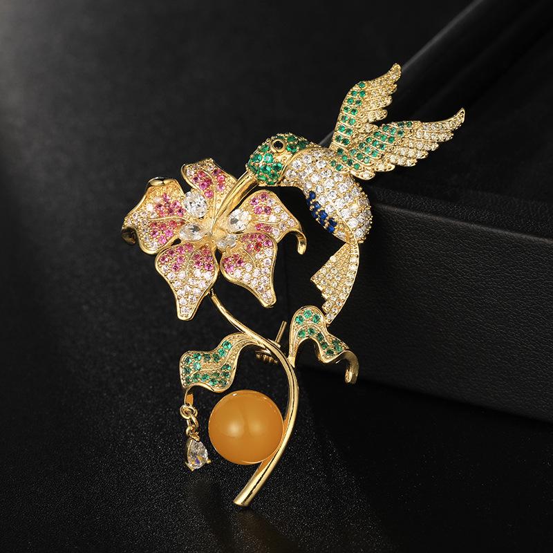 Bo Xin Yun Bird Brooch with Zircon, Freshwater Pearl, Agate, and Flower Design