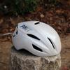 Loop Men and Women Riding Helmet Integrated Ultra-Light Pneumatic Breaking Wind Road Mountain Bike Helmet Met