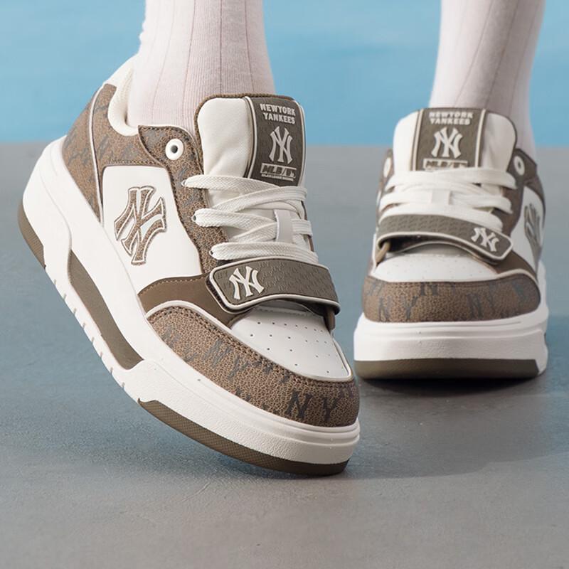 MLB Unisex Monogram Low-Top Skate Shoes EU 37.5