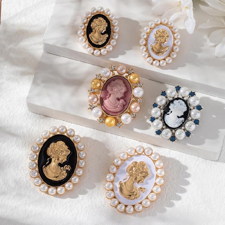Sophisticated Vintage Cameo Brooch Beauty's Head Pearls Accented Alloy Corsage Pin Jewelry for Dress Clothing