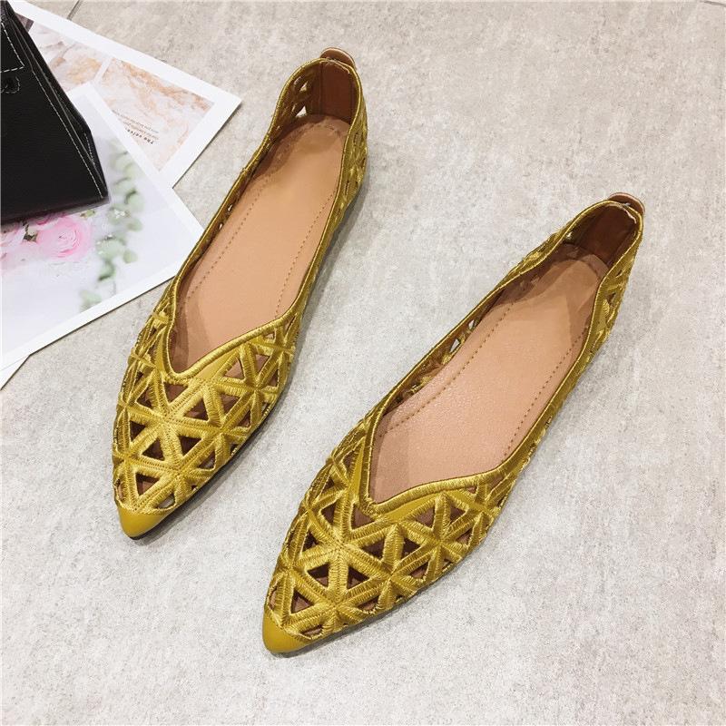 High Quality Women Flat Shoes Fashion Women Ballet Shoes Hollow Breathable Comfortable Casual Shoes Elegant Pointed Toe Sandals