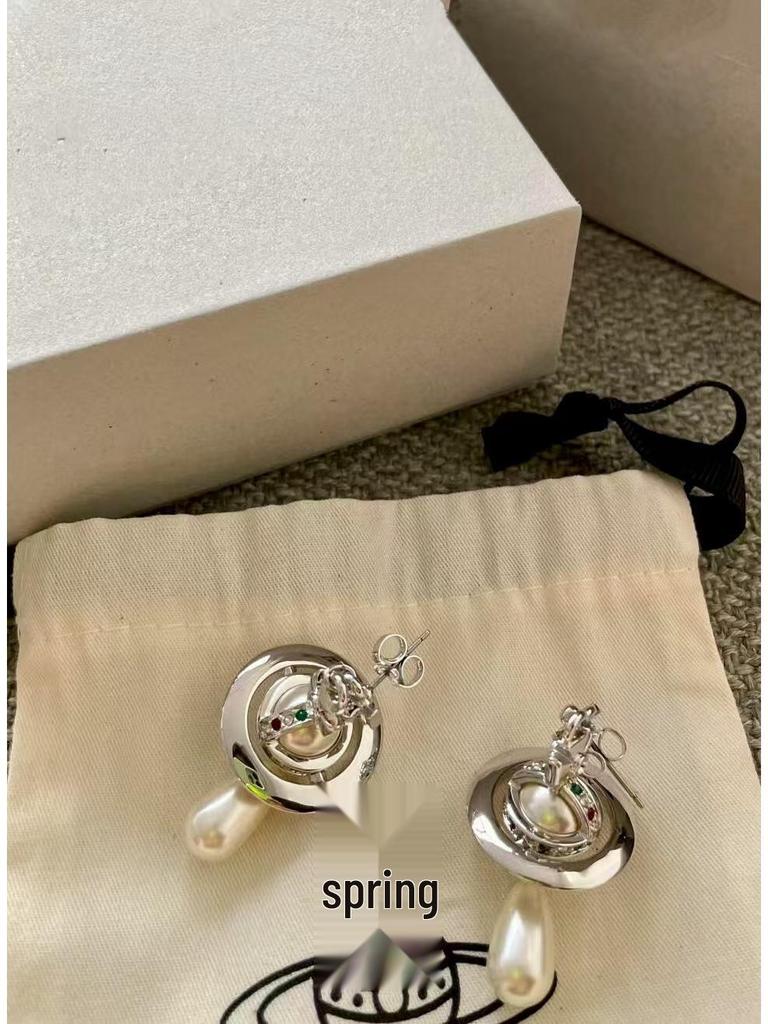 **Empress Dowager Saturn Pearl Earrings - Luxury Fashion Statement**