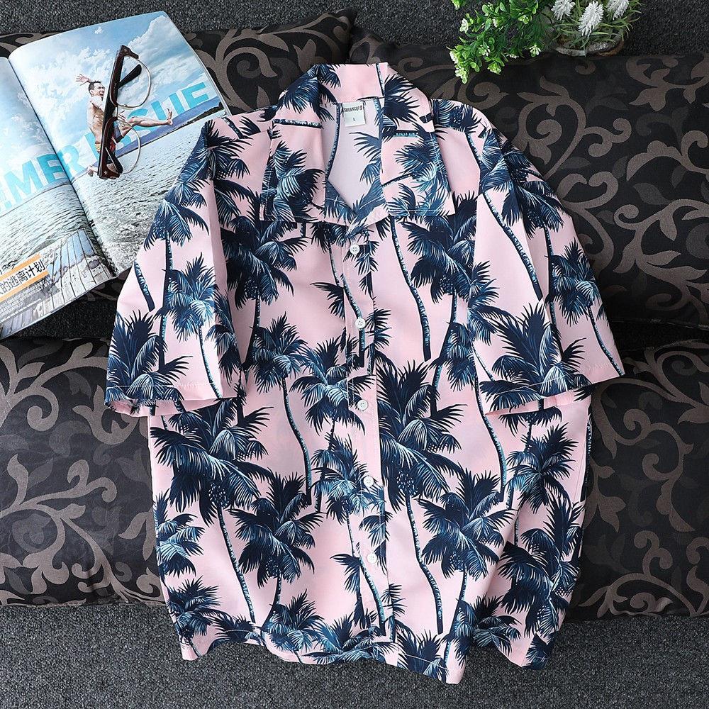 Stylish Men Holiday Short Sleeve T-shirt With Vibrant Hawaiian Floral Patterns