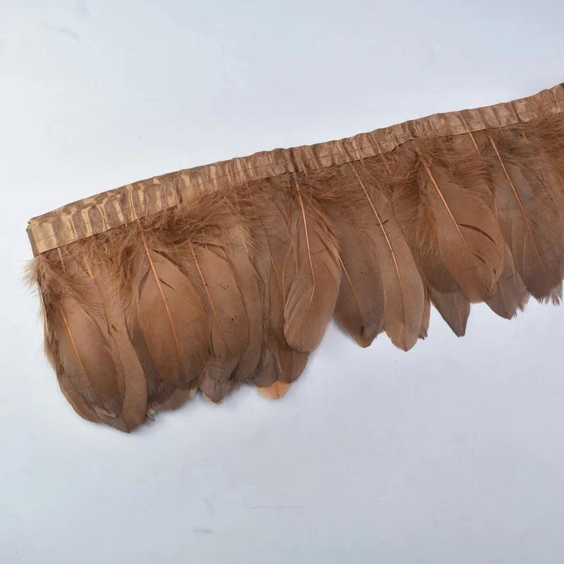 1 Метр Цветная Отделка из Гусиных Перьев Настоящая Отделка из Гусиных Перьев Бахрома с Кисточками Лента Белый Черный Перья Поделки Аксессуары для Одежды коричневый