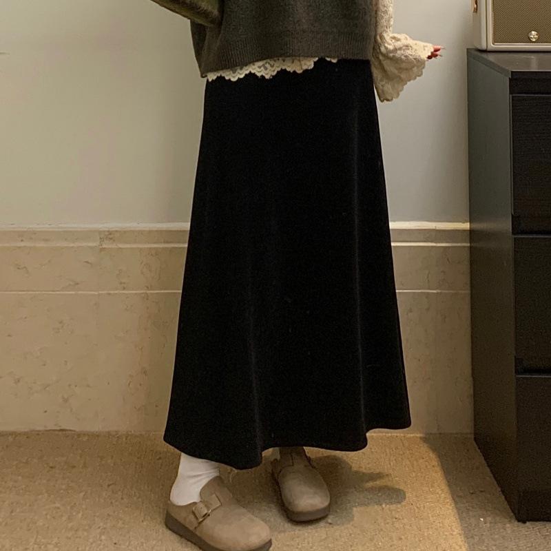 

Plus Size Retro Knit Vest & Lace Shirt with Long Skirt Set for Women - Fall/Winter Collection 4XL Plus