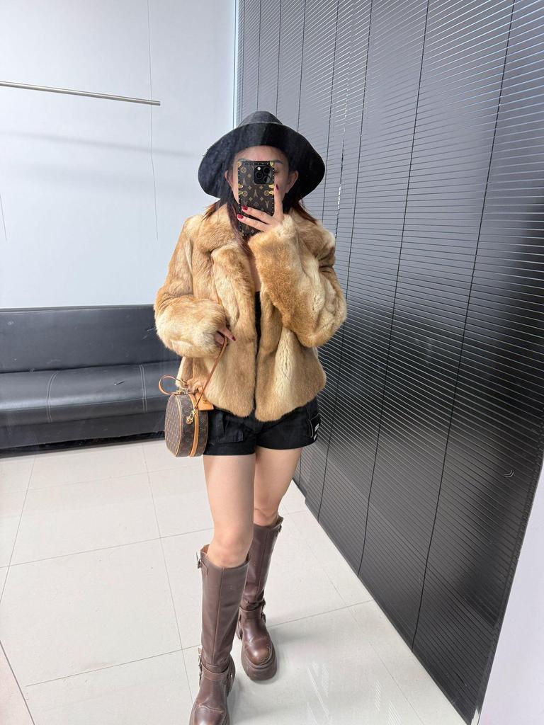 Women's Fashionable Two-Tone Real Rabbit Fur Collar Coat - 2025 Casual Short Style