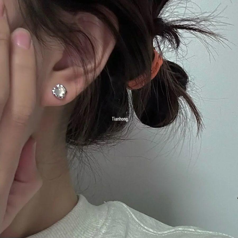 Cercei Nișă Stil Aloof: Argint Sterling 925 cu Eleganță de Basm, Design Minimalist în Stil Național.