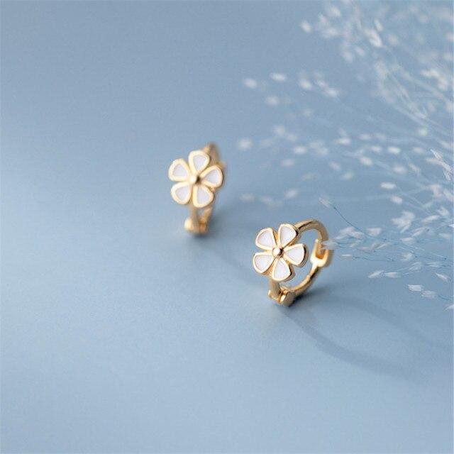 

Серьги-кольца из стерлингового серебра 925 пробы с цветком, модные свадебные серьги в Корейском стиле для женщин и девочек, новинка 2023 года, ювелирные аксессуары Eh064 золотой