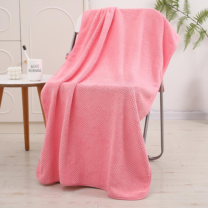 Quick-Dry Coral Fleece Bath Towel - Soft, Absorbent, Thickened for Home & Beach