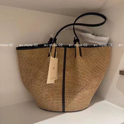 Spring and Summer New Vacation Beach Travel Large-capacity Tote Bag Shoulder Woven Tote Bag Niche Straw Women's Bag