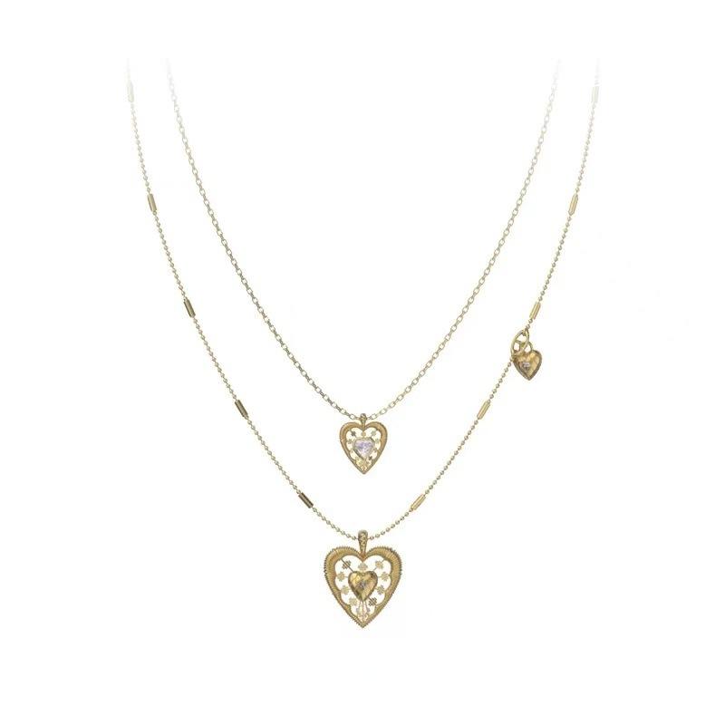 Gold necklace female French retro exquisite niche design stacked wearing love collarbone chain commuting versatile