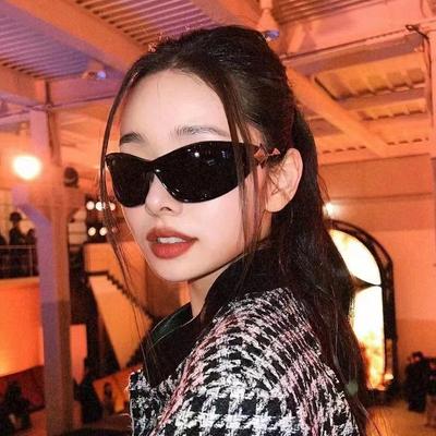 L01 Cyberpunk Future Sense Sunglasses Y2K Fashion Hottie Hip Hop Sunglasses Ins Wind Street Shooting Glasses