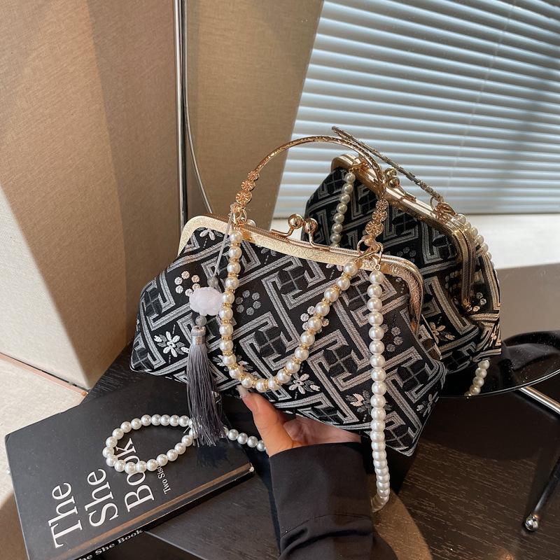 Women's bag new shoulder crossbody clip dinner bag high-end change mobile phone bag