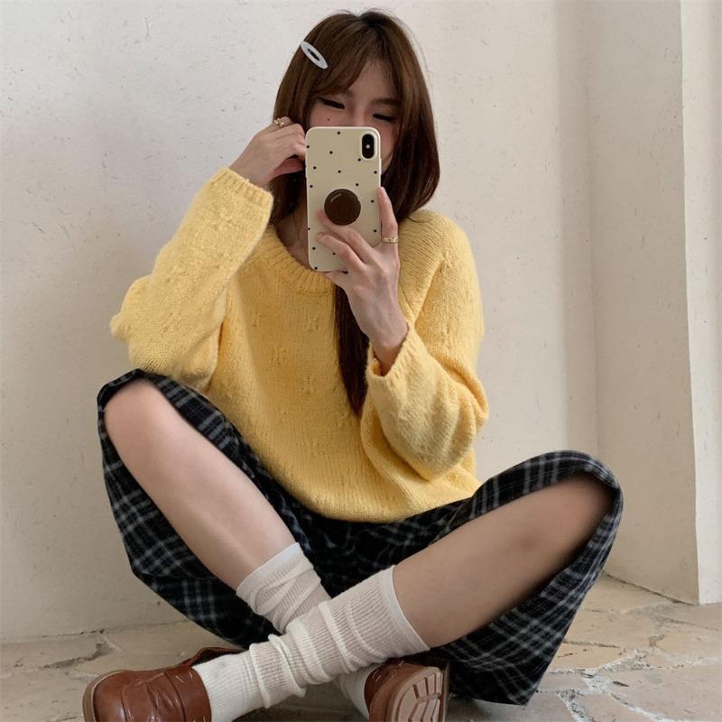 Autumn and Winter New Design Round Neck Linked Pullover Sweater Women Wear Gentle Lazy Wind Knitted Sweater Top