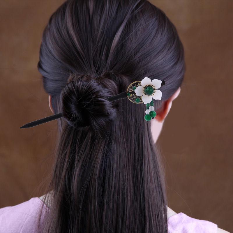 

Ebony Wood Tassel Buyao Hairpin: Women s Ancient Style Hanfu Headdress Accessory