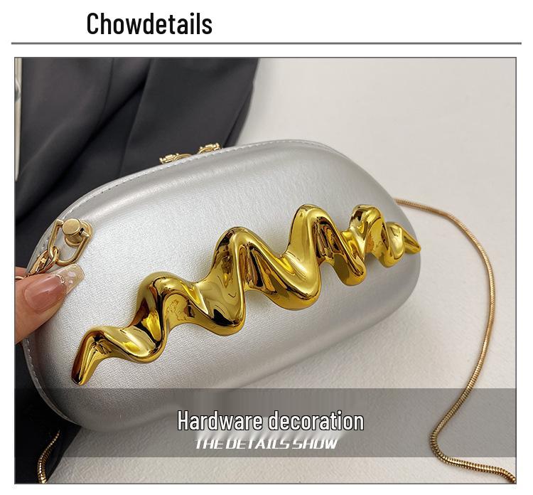 2026 Spring Trendy Underarm Crossbody Bag: Chic Niche Design Women's Shoulder Handbag