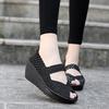 Sandales d'été noires pour femmes, avec tresse, pour la plage, à enfiler, semelle épaisse, plateforme, bout ouvert, grande taille