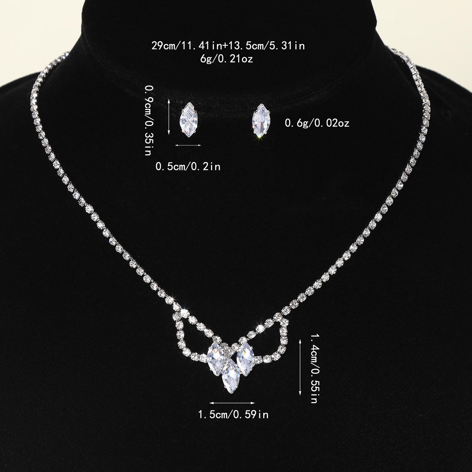 Zirconia Water Drop Shape Necklace & Earring Set Inlaid with Diamonds