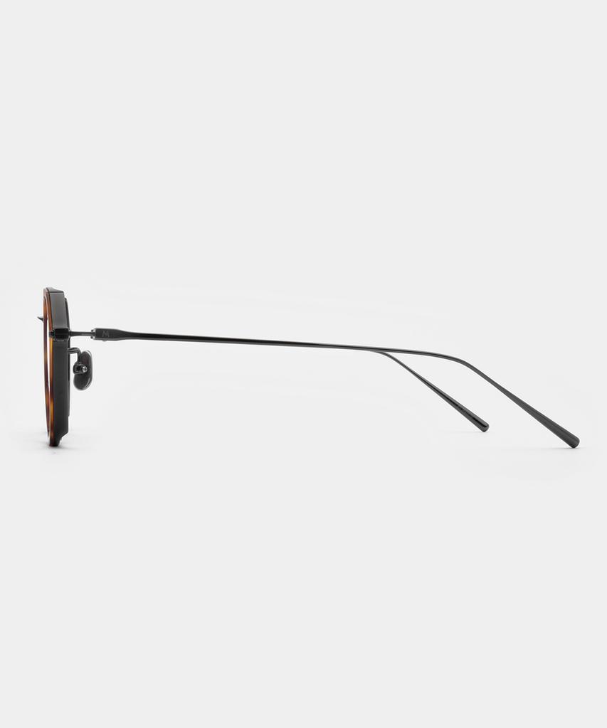 Maseuka Cloud_T2_Red 10B A Cloud Red T2 Gunmetal Acetate