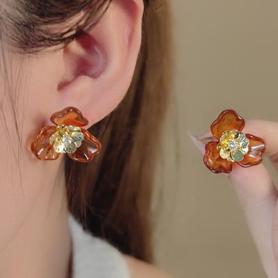 Autumn Rose Amber Flower Resin Earrings, Retro Maillard Style High-End Temperament Earrings Women