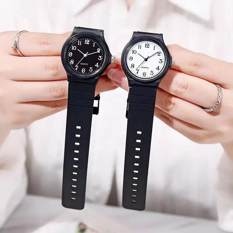 Prüfungs-Uhr Silikonarmband Einfache Damenuhr Studentinnen Damen Quarz Armbanduhr Wasserdicht Rund Kleines Zifferblatt für Damen