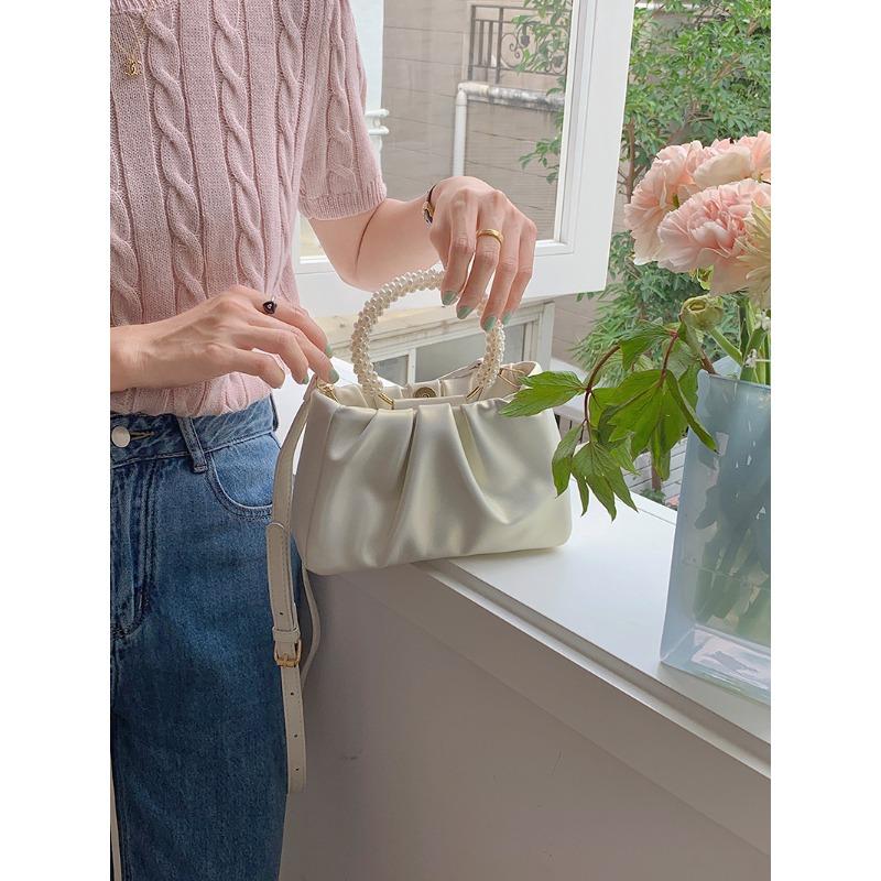 Niche New Women's Bag Temperament Pearl Wrist Fold Cloud Handbag One Shoulder Crossbody Mini Bag Trend